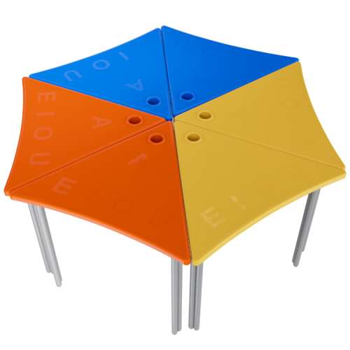 Mesa Preescolar triangular plastico – V3